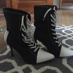 Referee Laceup Ankle Boots