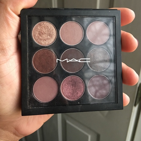 Mac Burgundy Times Nine palette