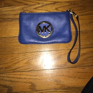 Micheal Kors wristlet