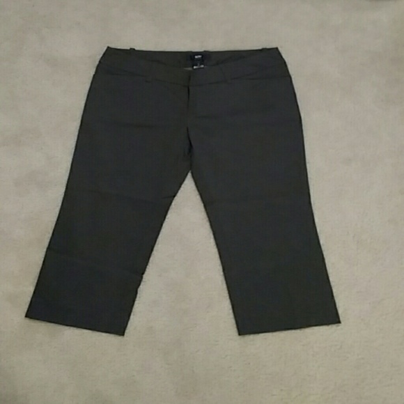 Capri mossimo trousers