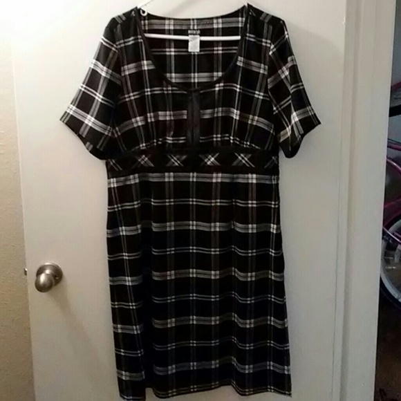 Black and white plaid dress