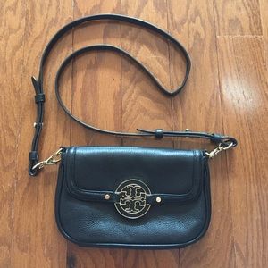 Tory Burch cross body purse