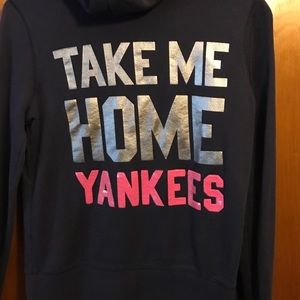 VS PINK NY Yankees Zip Up