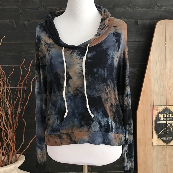 Tie Dyed Hooded Top