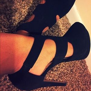 Five inch Aldo brand booties...faux suede