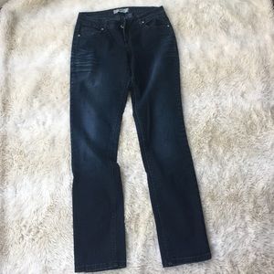 🚫Dark wash skinny jeans🚫