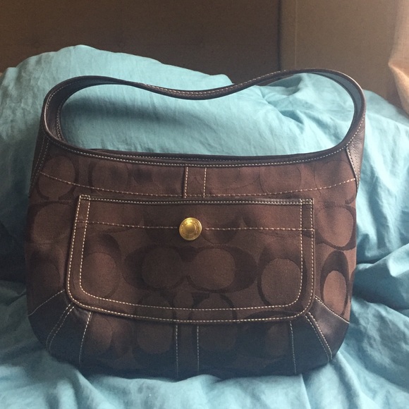 Coach Signature C Purse - Picture 1 of 4