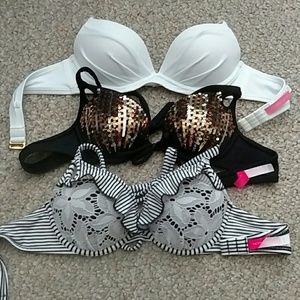 3NWOT Victoria's secret bathingsuits
