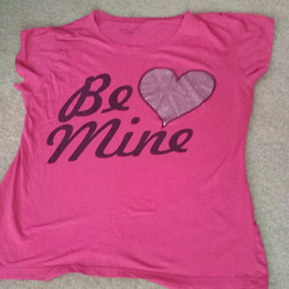 Size XL pink tshirt