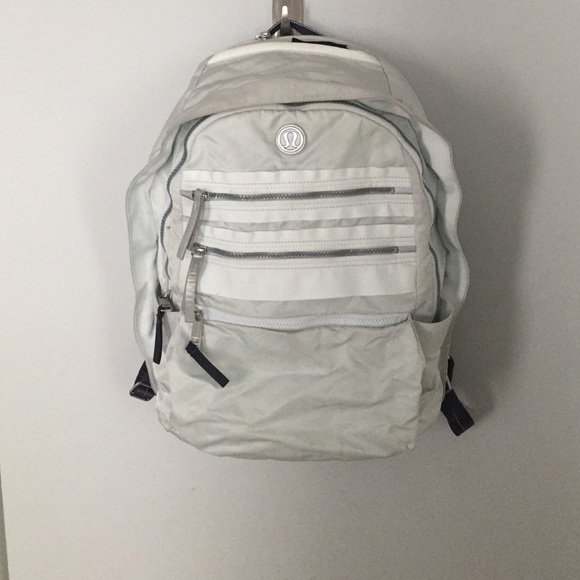 lululemon athletica Handbags - Lululemon Pack to Reality