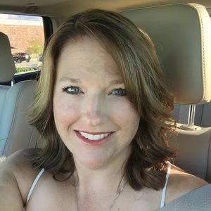 Meet your Posher, Kelli