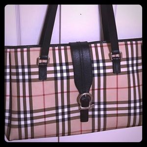 Burberry tote