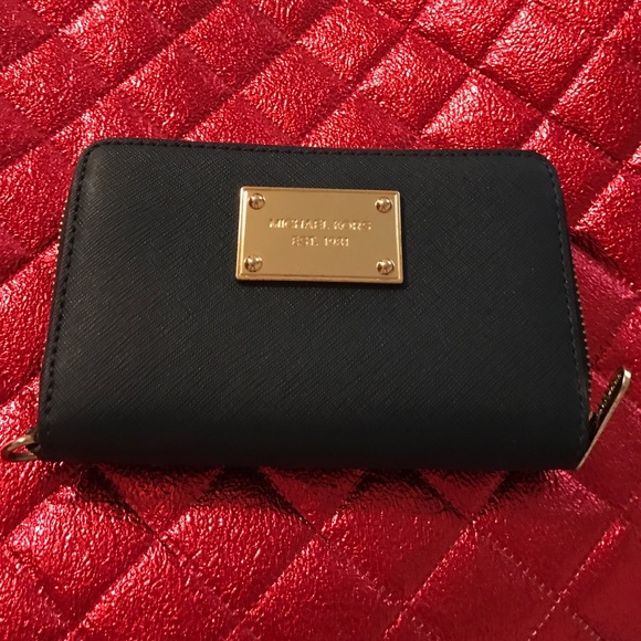 Authentic MK wallet