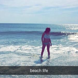 Meet your Posher, Chloe