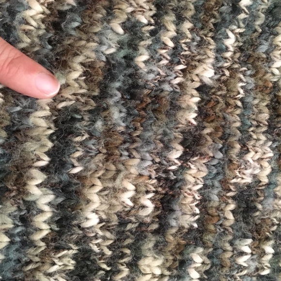 Axcess by Liz Claiborne Sweater SM - Picture 4 of 4