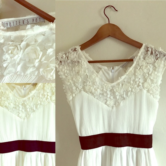 🎀White Potter's Pot Dress w/ Black Belt - Picture 2 of 4