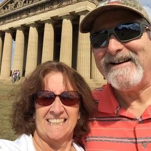 Meet your Posher, Bobbie