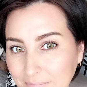 Meet your Posher, Claudia