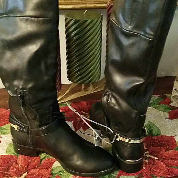 New Black boots