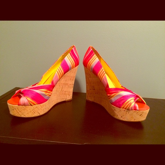 Nine West Bright colors wedges