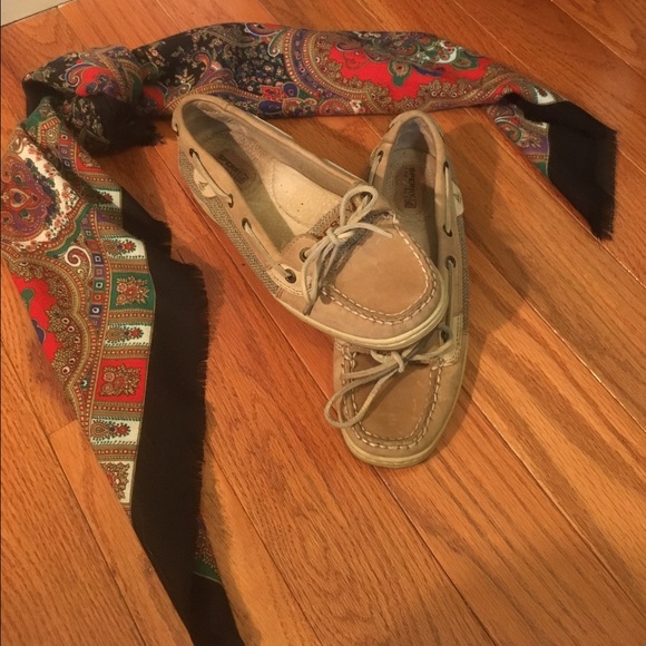 Sperry boat shoes size 7