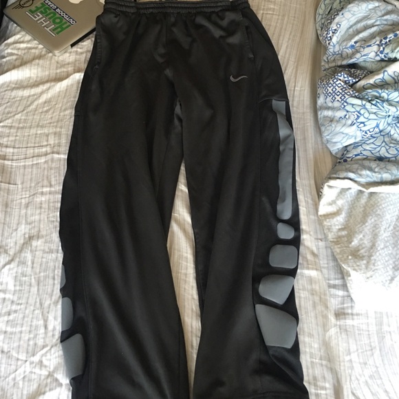 Nike elite sweatpants