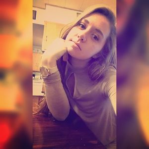 Meet your Posher, Cheyanne