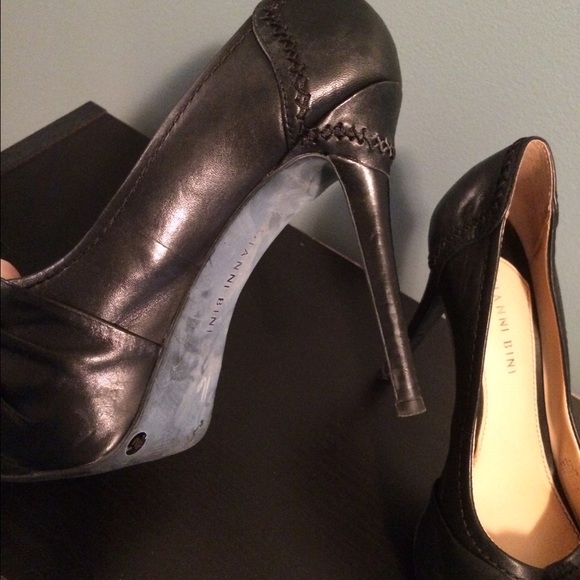 SOLD! - Picture 4 of 4