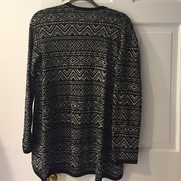 Tribal print cardigan - Picture 2 of 2