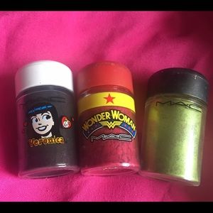 MAC Pigments! Archie girls , Wonder Woman