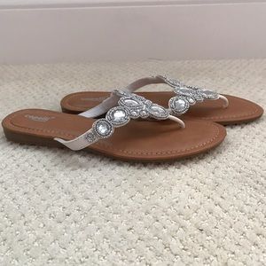 Capelli of New York Silver Sandals