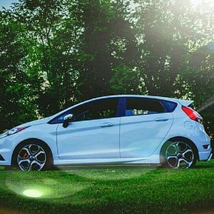 Meet your Posher, Suzanne