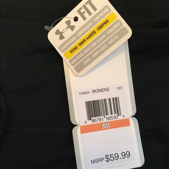 ‼️SOLD‼️ Under Armour Fitted Capri Workout Pants - Picture 2 of 4