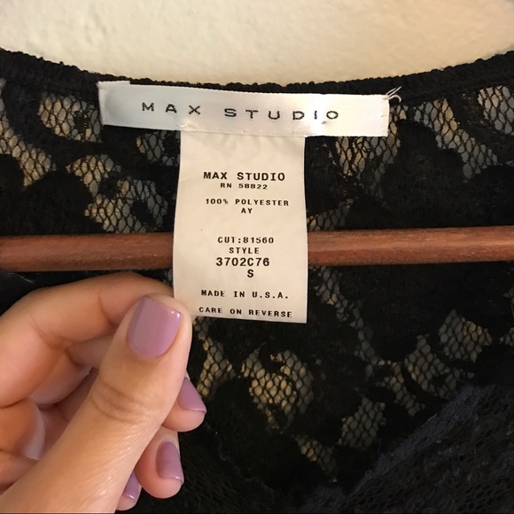 🔥🔥👄 MAX STUDIO Stunning Black Lace Top Small - Picture 2 of 3