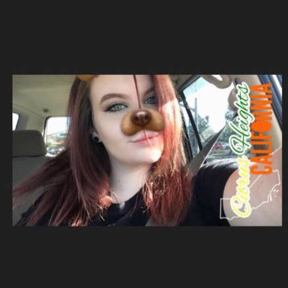 Meet your Posher, Kiayna - Picture 1 of 1