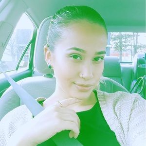 Meet your Posher, Leah