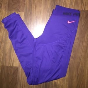 Nike leggings