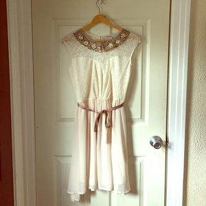 Vintage-style Bib Collared Dress