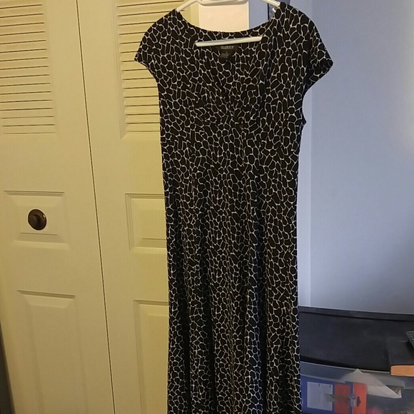 Black and white dress