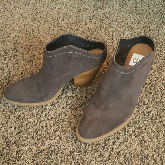 DV by Dolce Vita Shoes - Adorable ankle boots with heel!! Dress up or down!