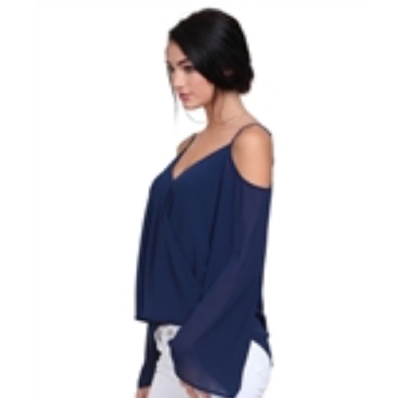 cross over drapped top