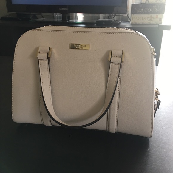 Kate spade ♠️ satchel off white/cream like new!!