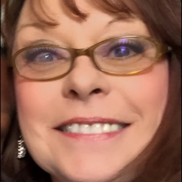 Meet your Posher, Jill