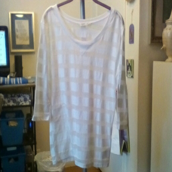 Old Navy T