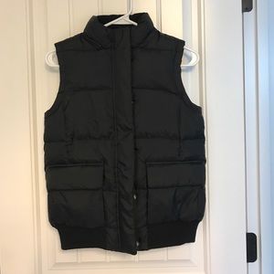 Gap Black Puffer Vest Size XS