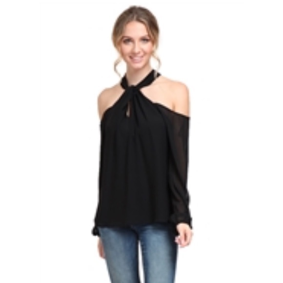 twist cold shoulder top