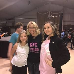 Meet your Posher, Carrie