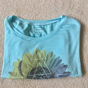Soft faded sunflower baby blue crop top ft Pacsun