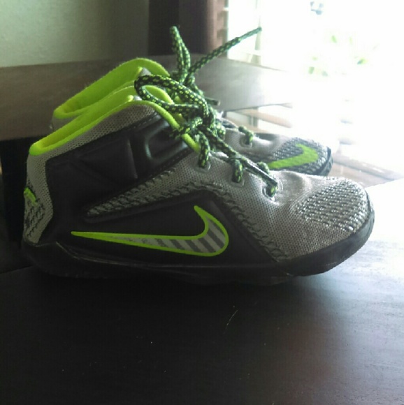Toddler shoes