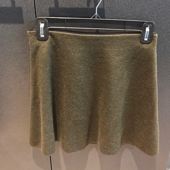 ZARA TRAFULAC ARMY GREEN SKIRT